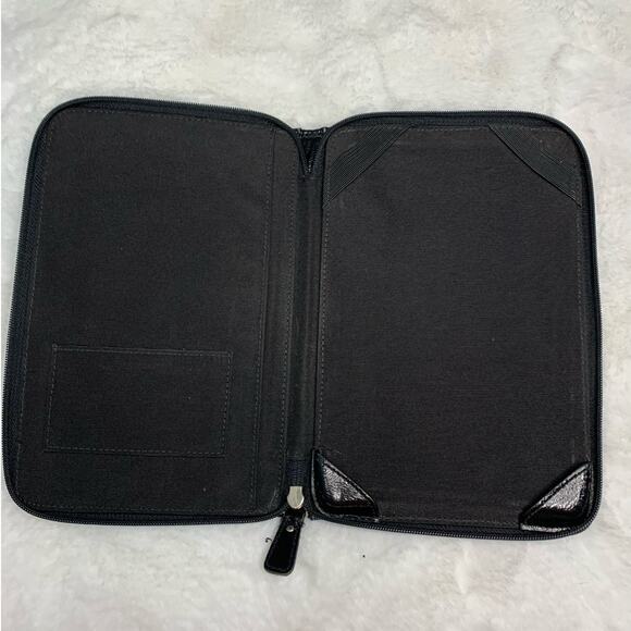 COACH Signature E-Reader tablet Case - Picture 3 of 3